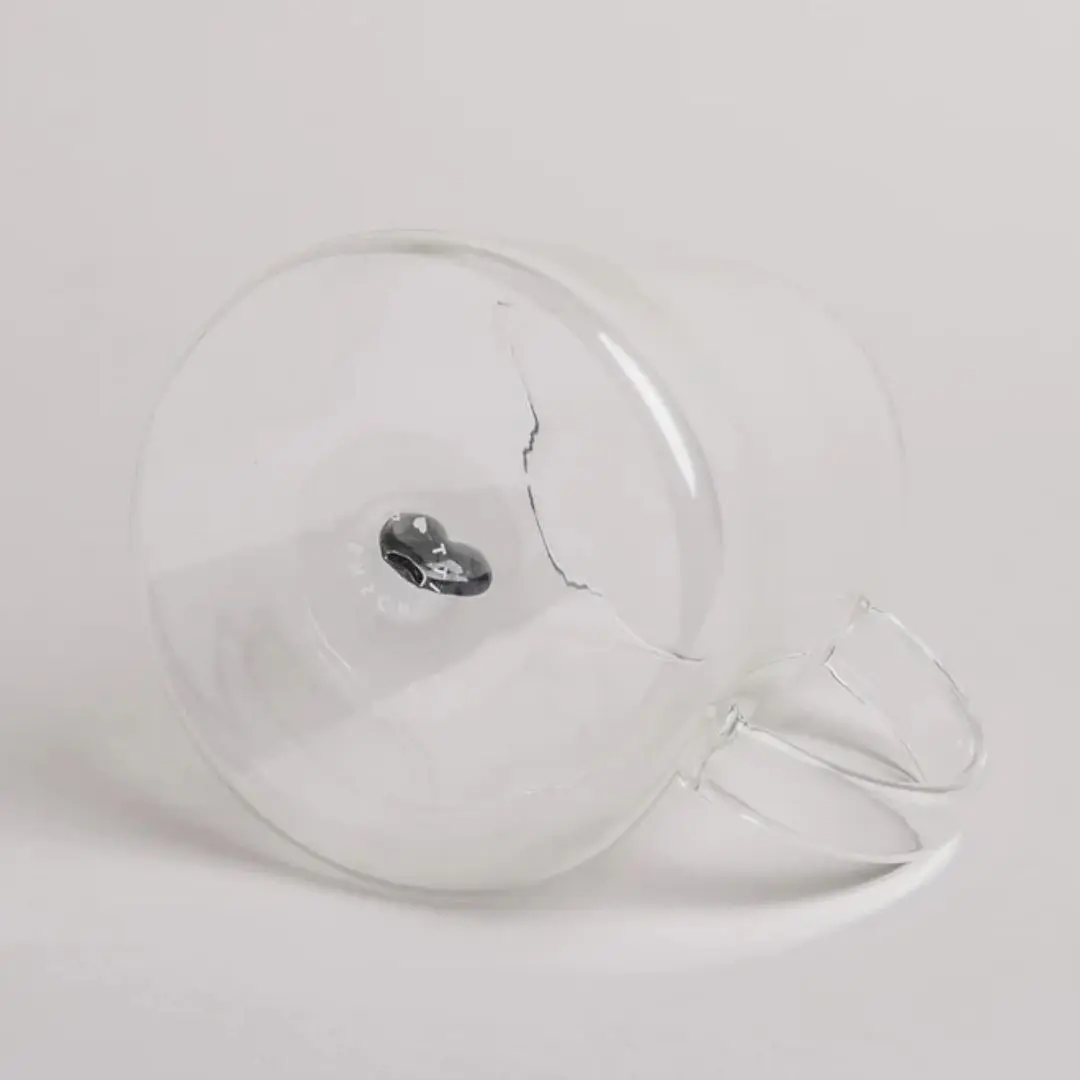 Caraffa in vetro borosilicato con cuore nero - immagine 6